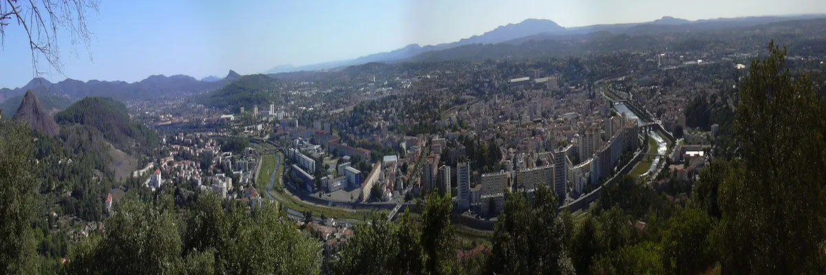 Image Rencontre femme cougar Alès