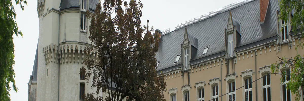 Image Rencontre femme cougar Châteauroux