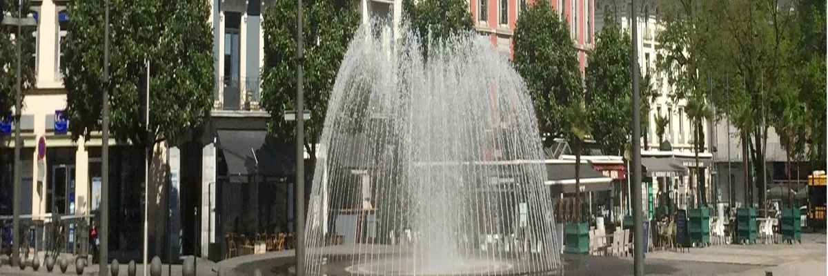 Image Rencontre femme cougar Tarbes