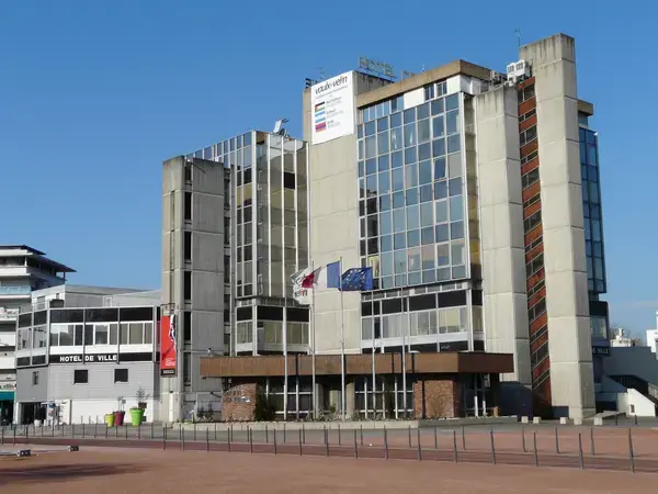 Les Cougars Rencontre femme cougar Vaulx-en-Velin